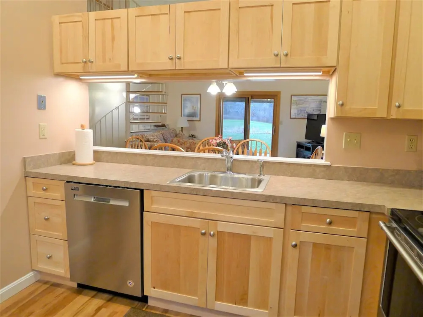 51 Middlecott - 2 Bedroom Condo