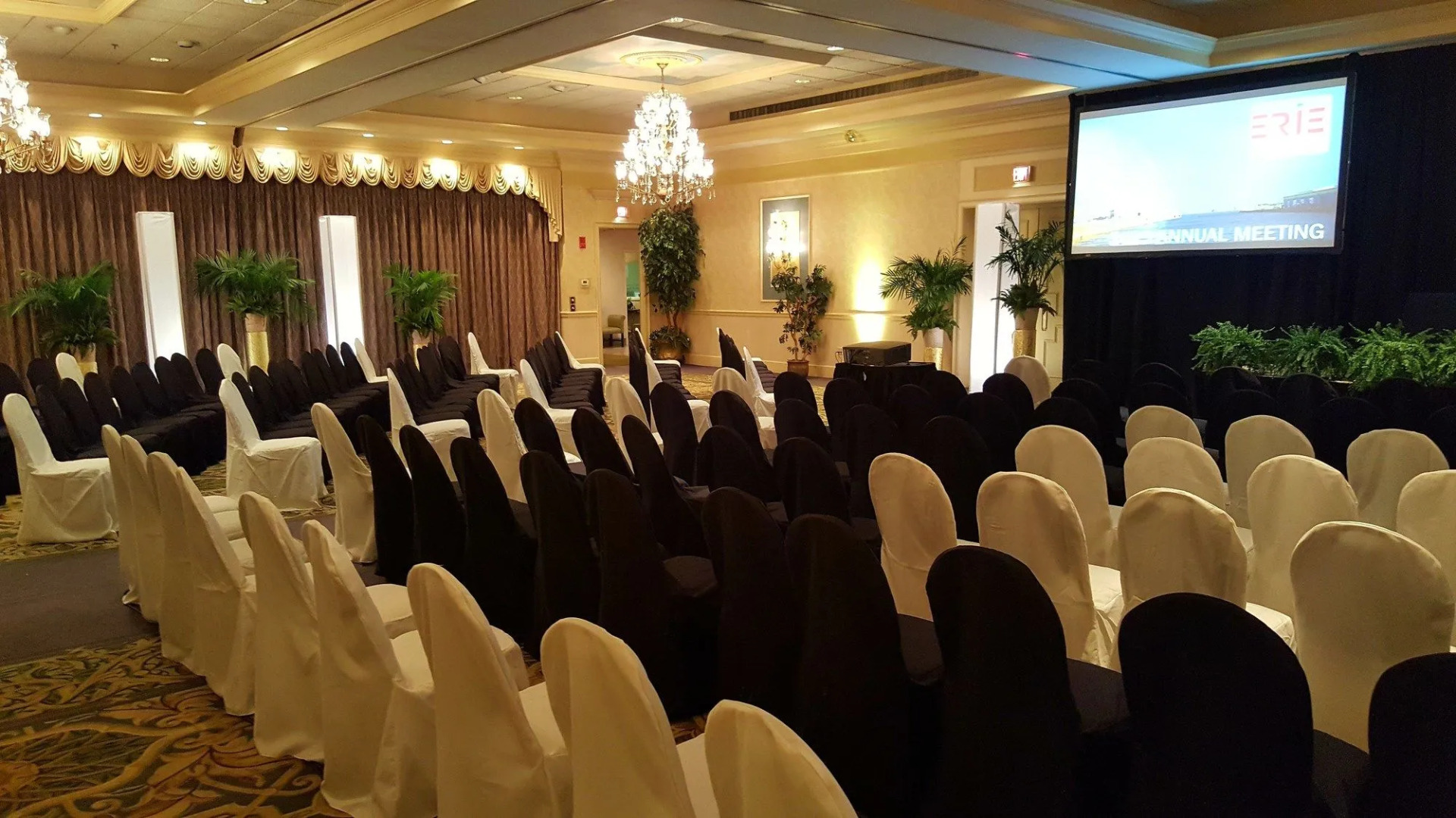 Clarion Hotel Lake Erie