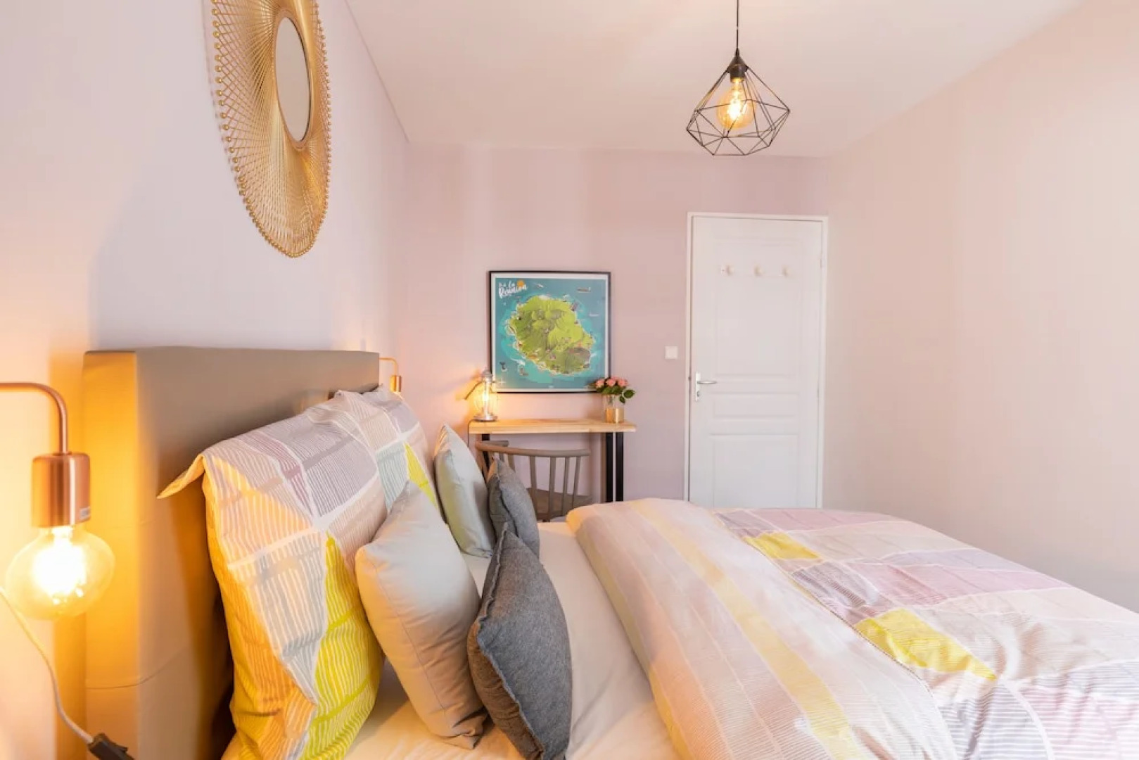 Zourite Factory - Apt design & calme