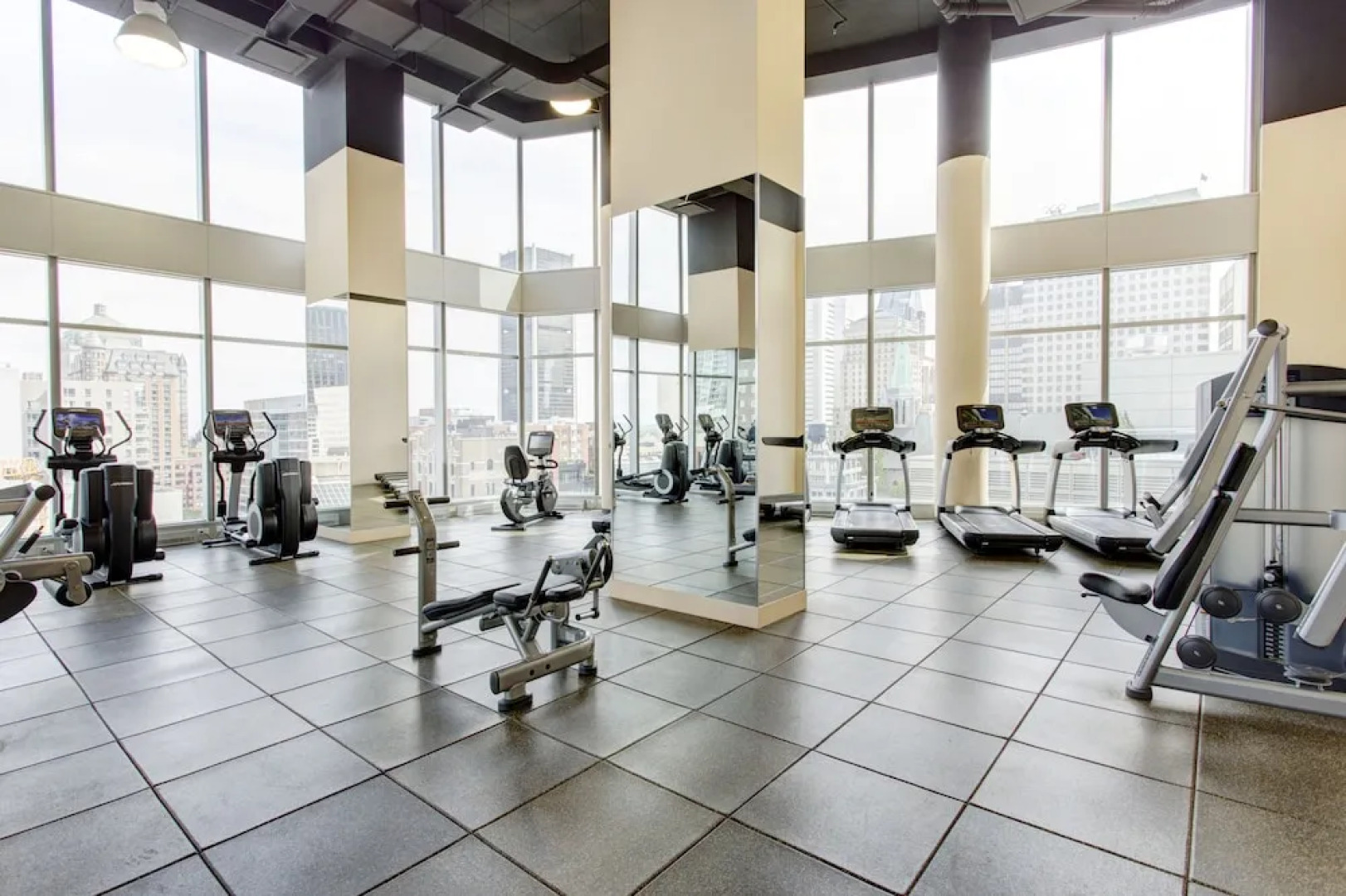 Place des Festivals Serviced Apartments by Hometrotting