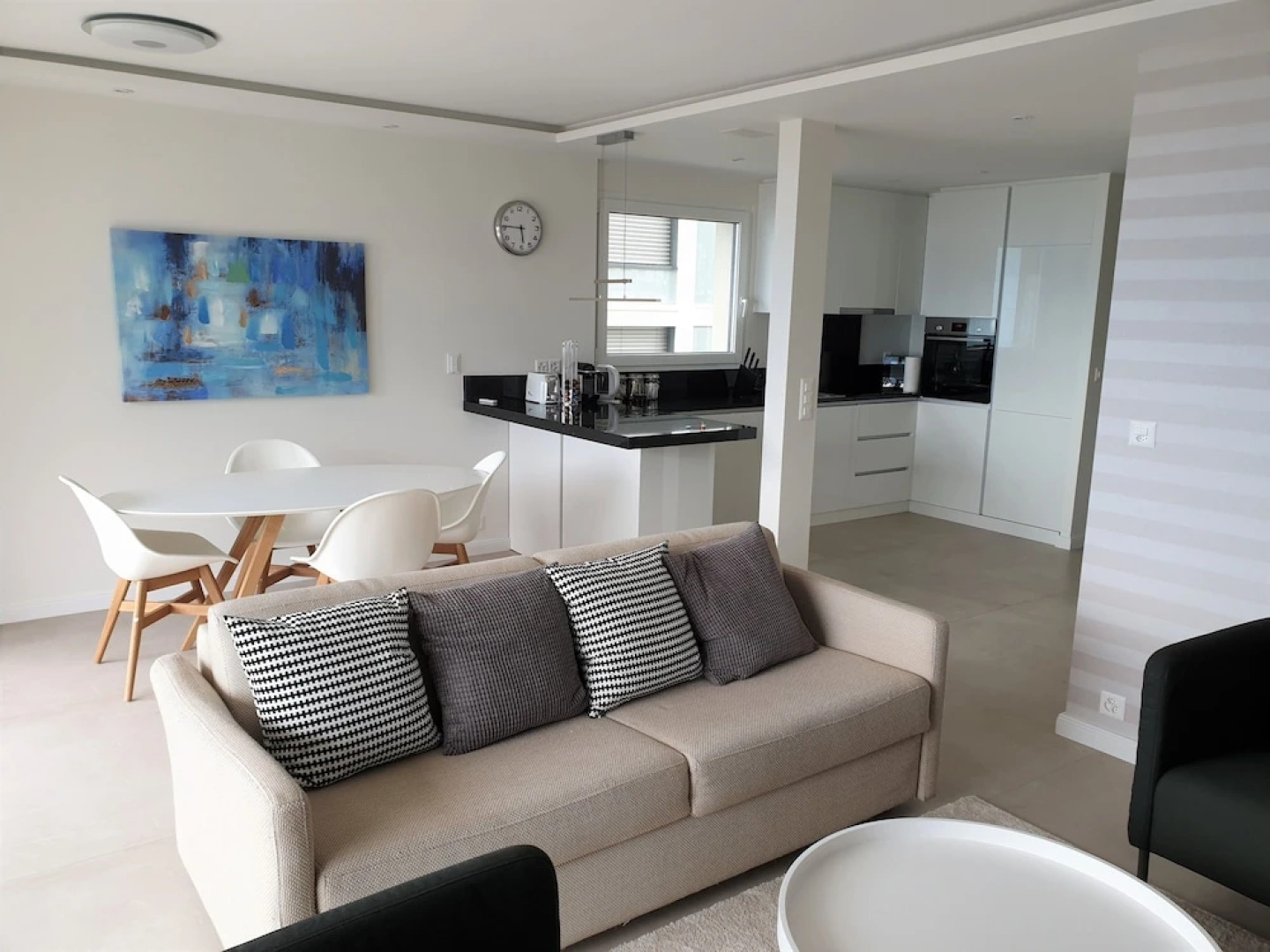 Montreux Elite 2 Bedroom Apartment