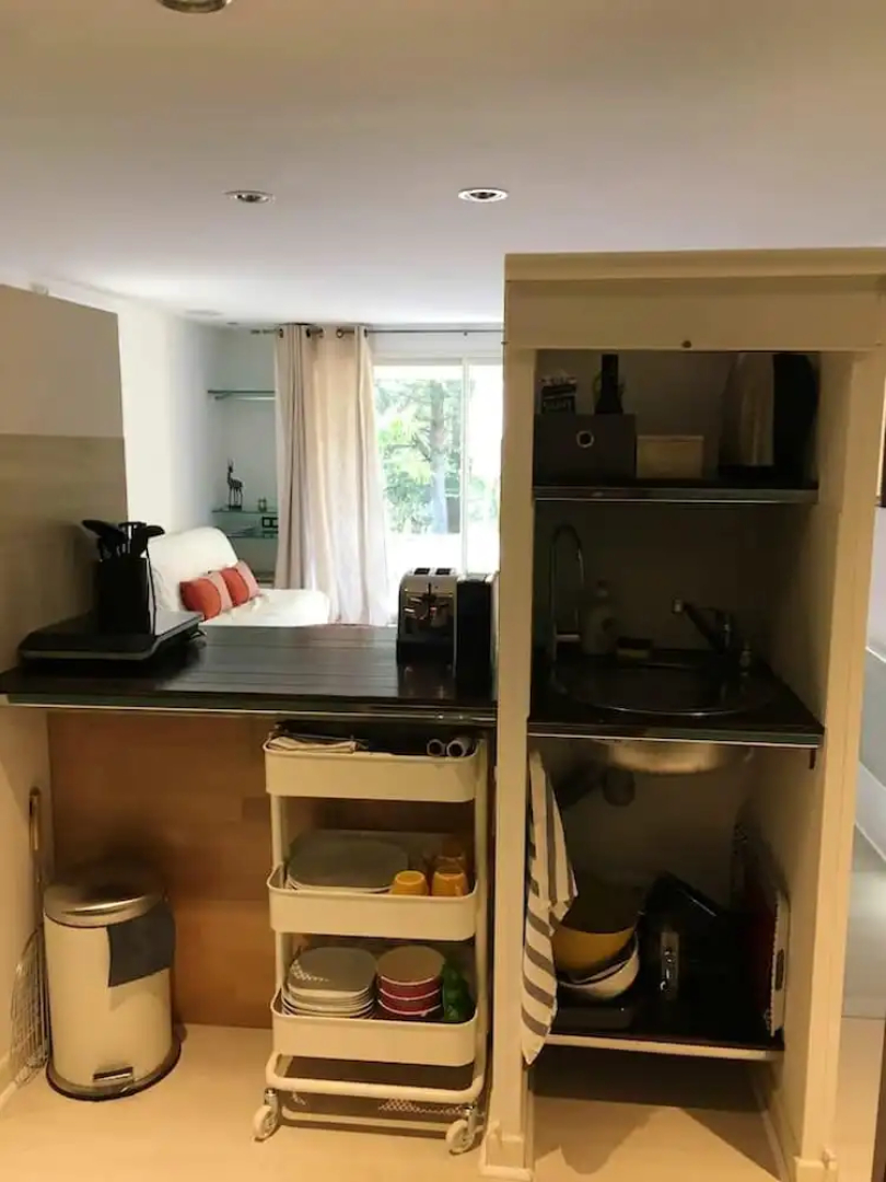 Apartment With 2 Bedrooms in Alleins, With Pool Access, Enclosed Garden and Wifi - 50 km From the Beach