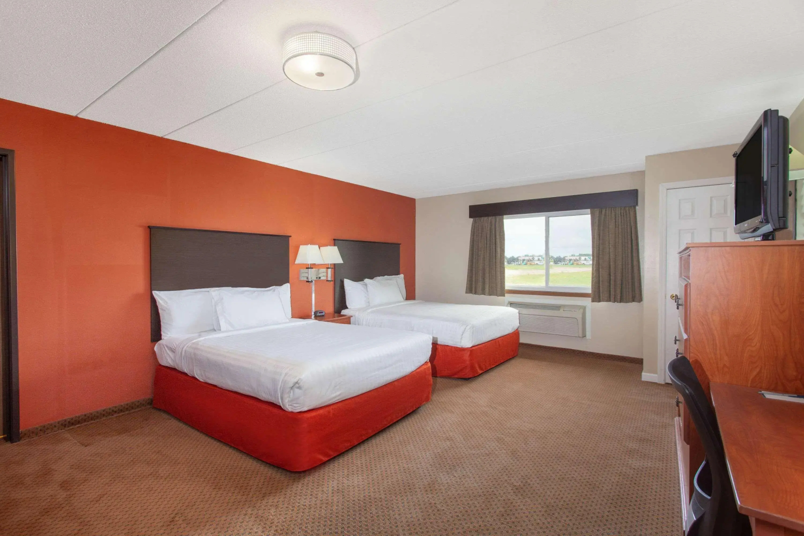 AmericInn by Wyndham Willmar