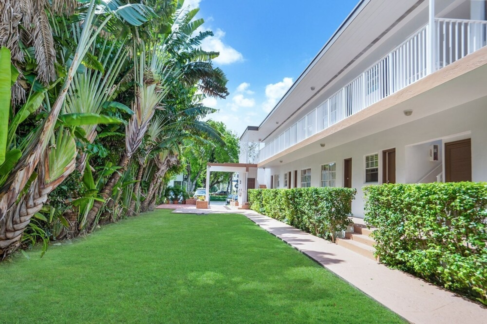 Lovely 2 bed apartment near the beach.