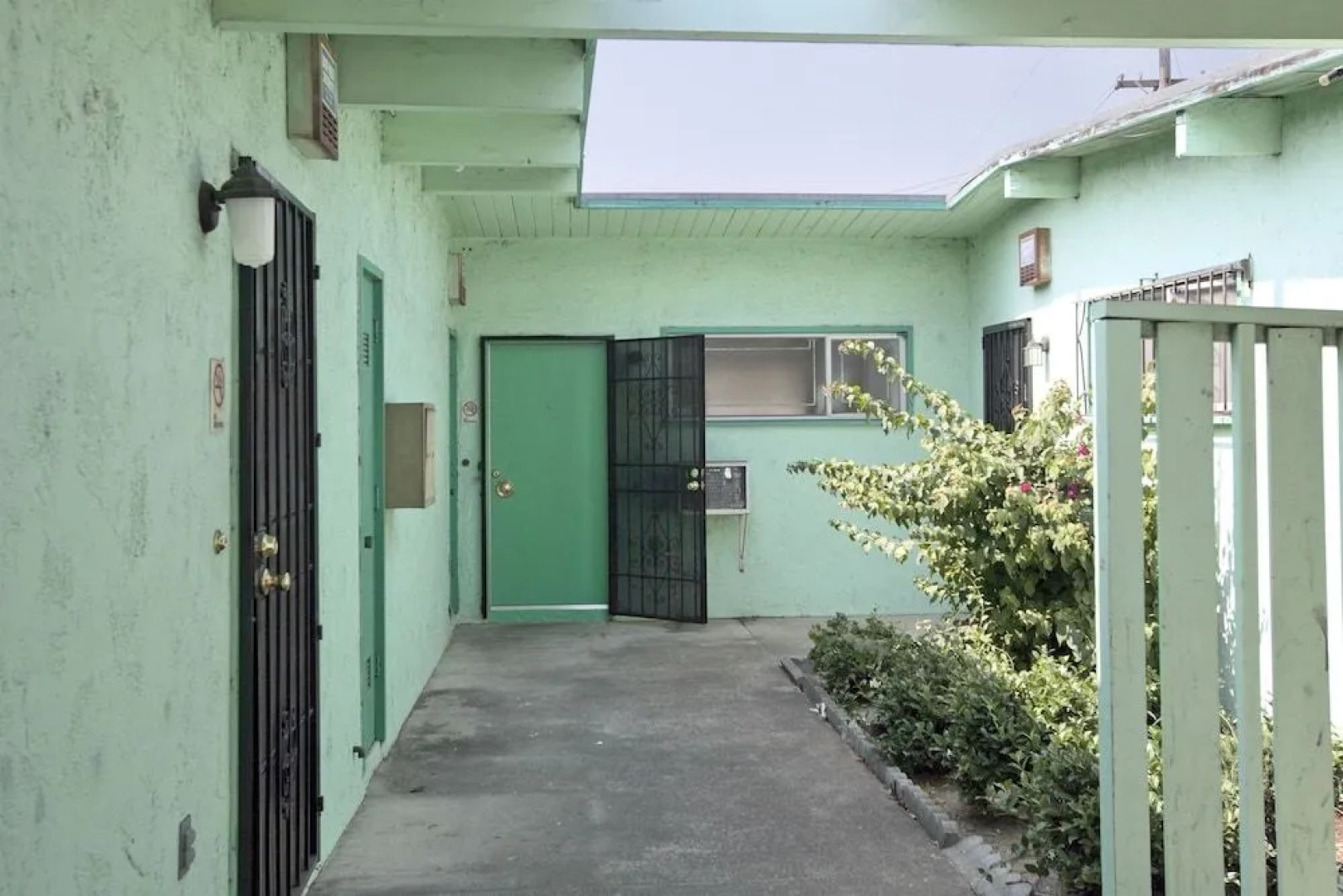 Business Class Fast Wifi