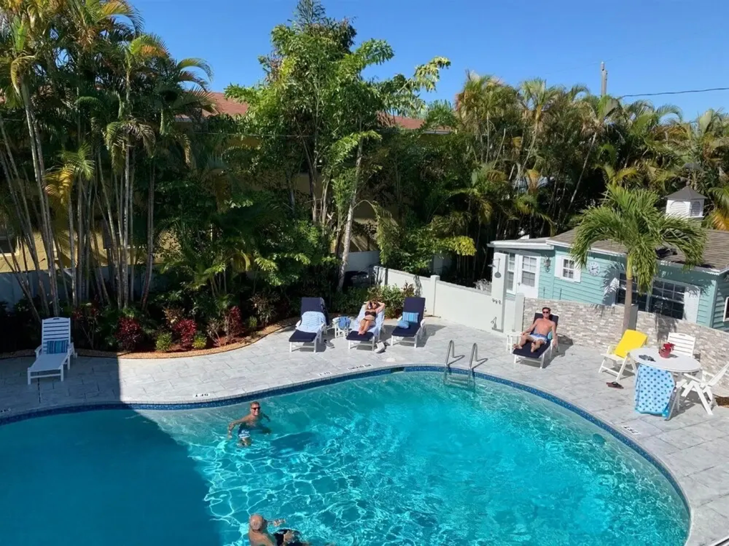 El Chico Frank`s Key West Experience