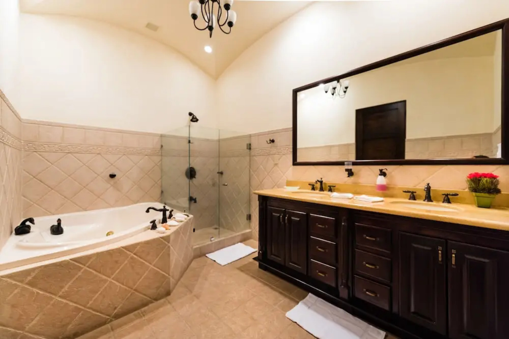 Hacienda Pinilla Vacation Rentals