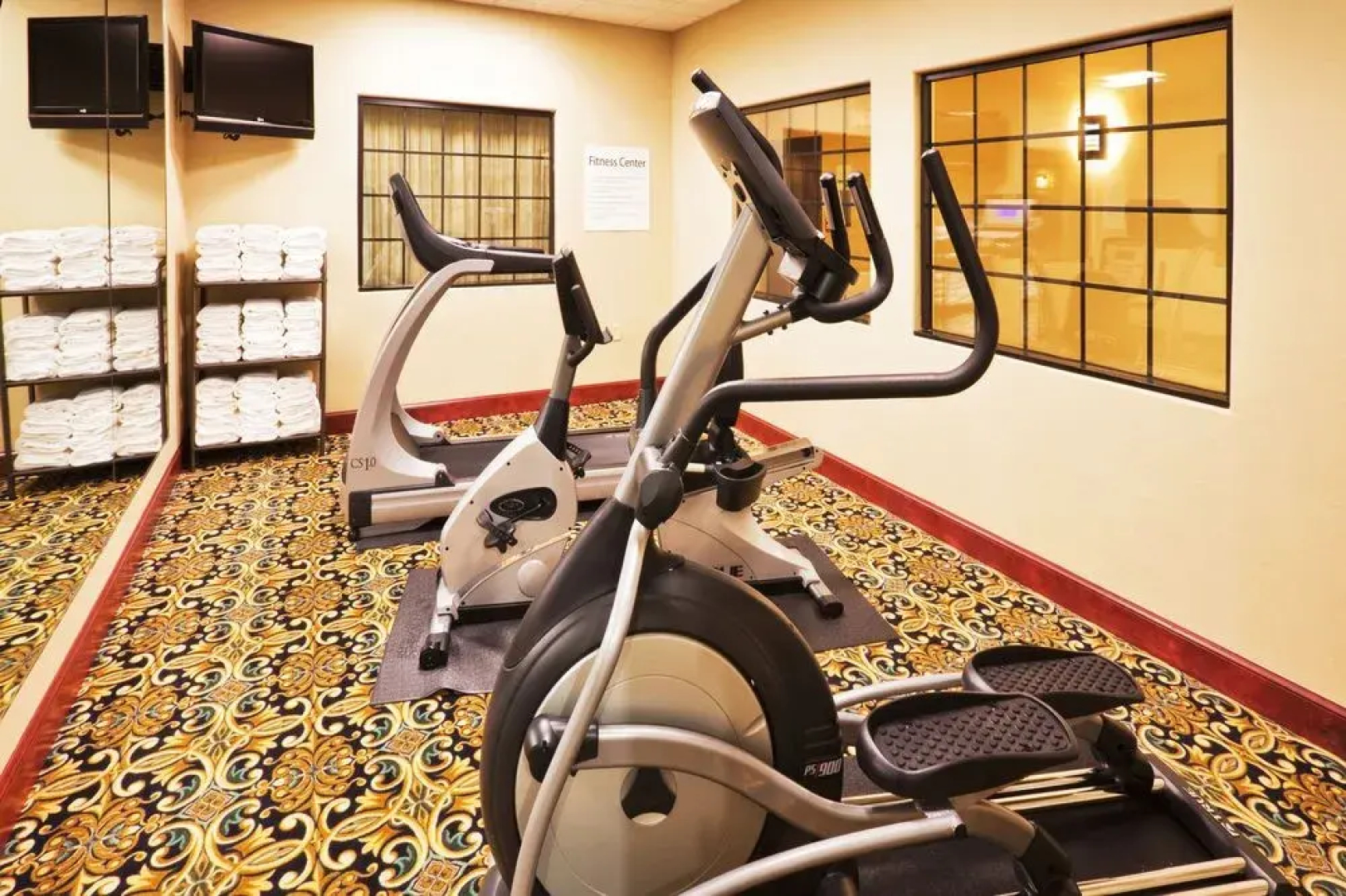 Holiday Inn Express Hotel & Suites Oklahoma City West-Yukon