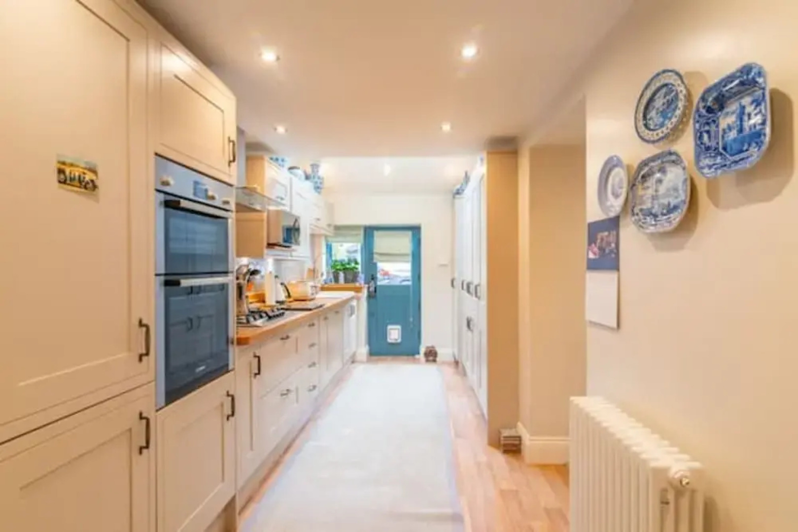 Charming 3-bed House in Halifax w/ Private Garden