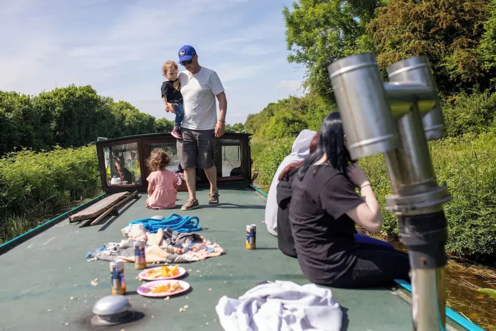 5 Star Stunning Houseboat, no Experience Required! Enjoy the Most Romantic Trip!