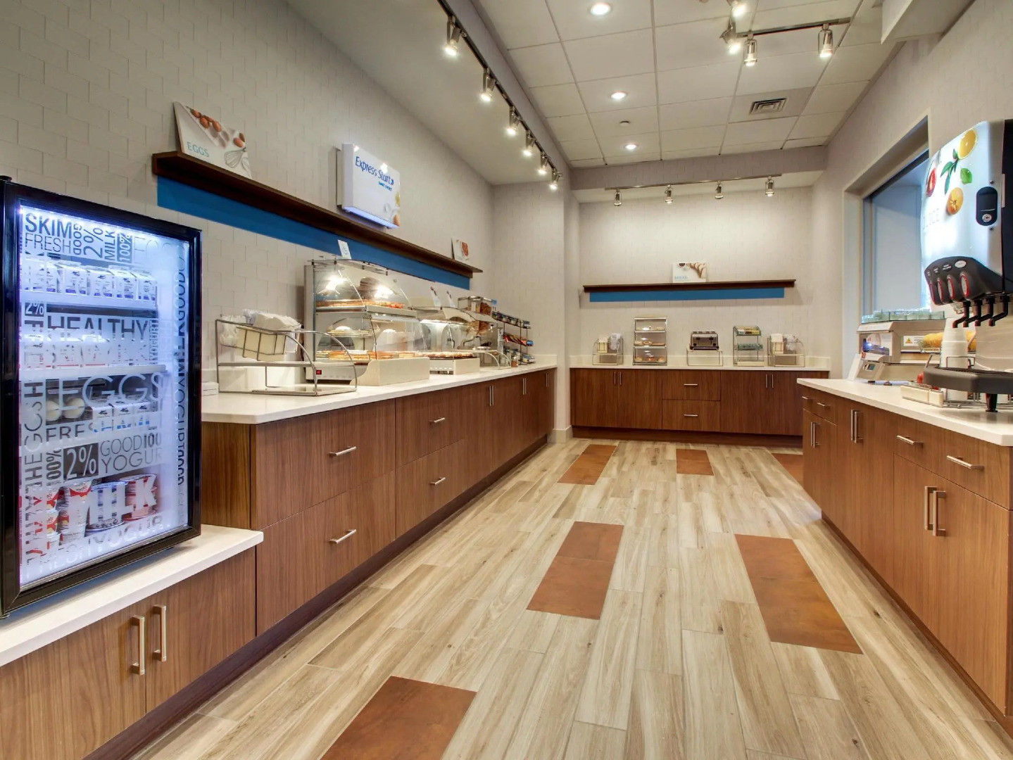 Holiday Inn Express & Suites Charleston NE Mt Pleasant US17 by IHG