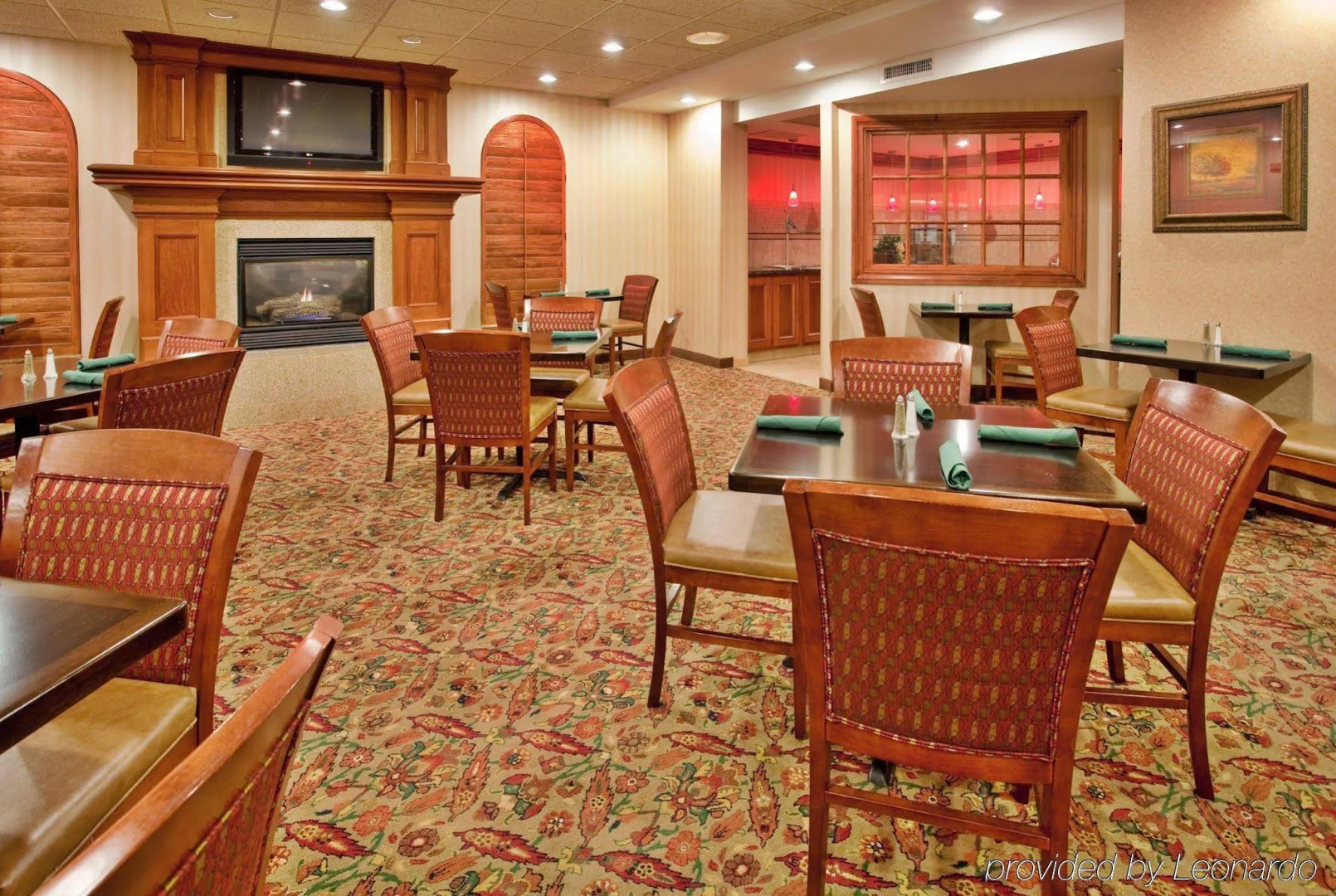 Holiday Inn Hotel & Suites Overland Park - Convention Center by IHG