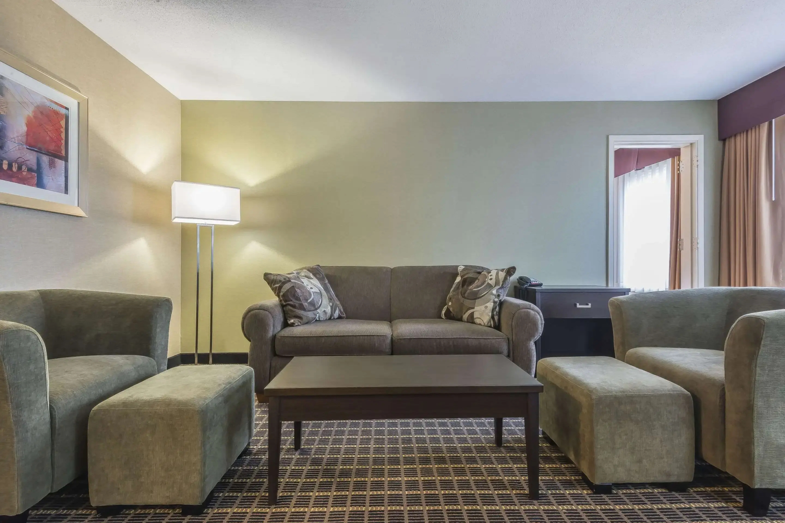 Quality Inn & Suites Downtown