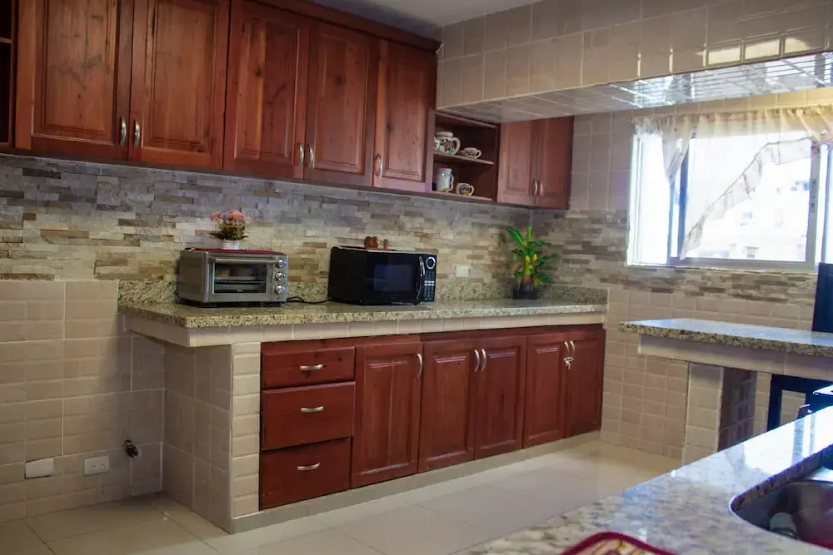 Spacious & Comfortable Penthouse in DR