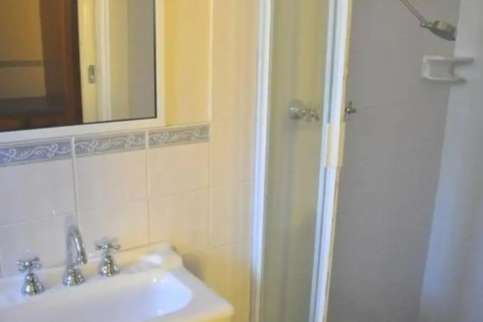 Spacious Holiday Home - Waikerie