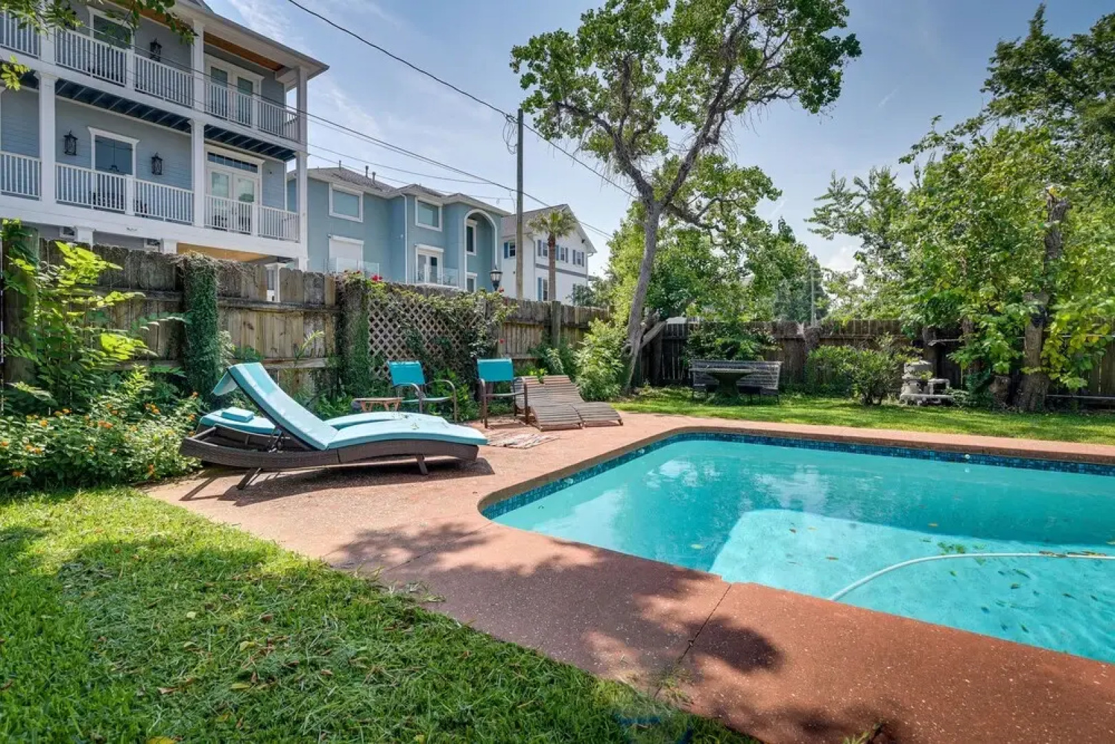 Texas Escape w/ Private Pool, Grill & Balconies!