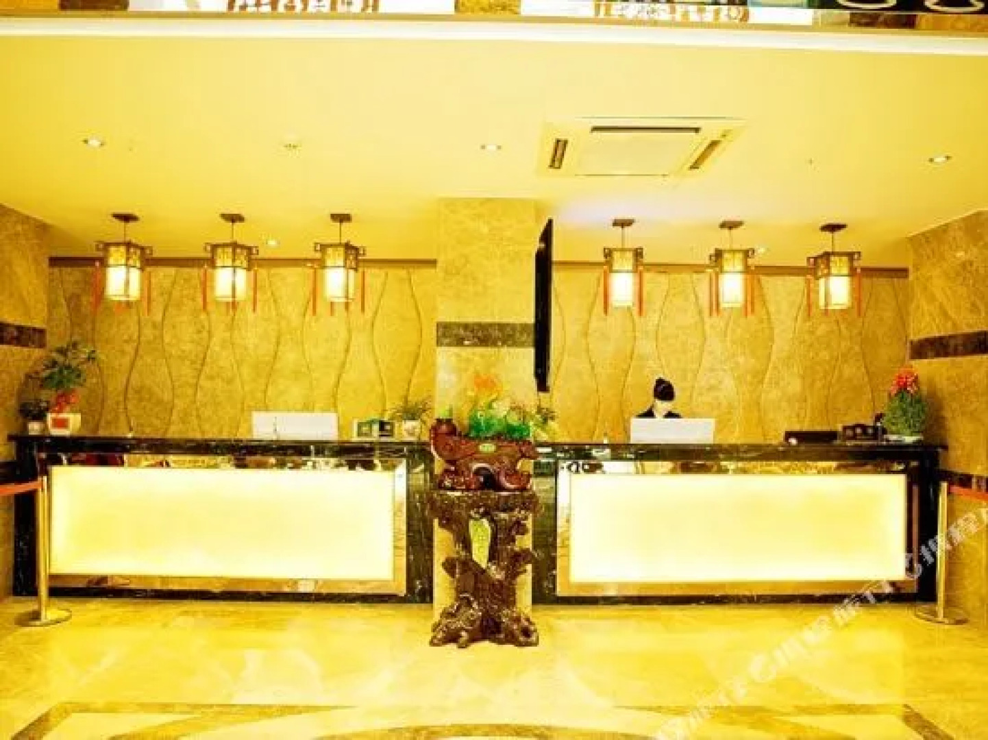 萍乡蓝天时尚酒店