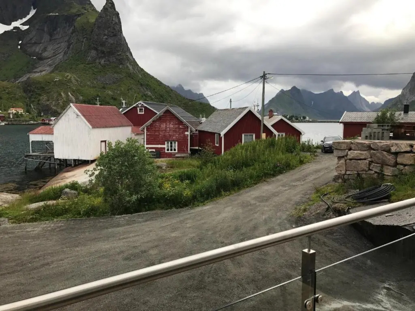 May's Apartments by May's