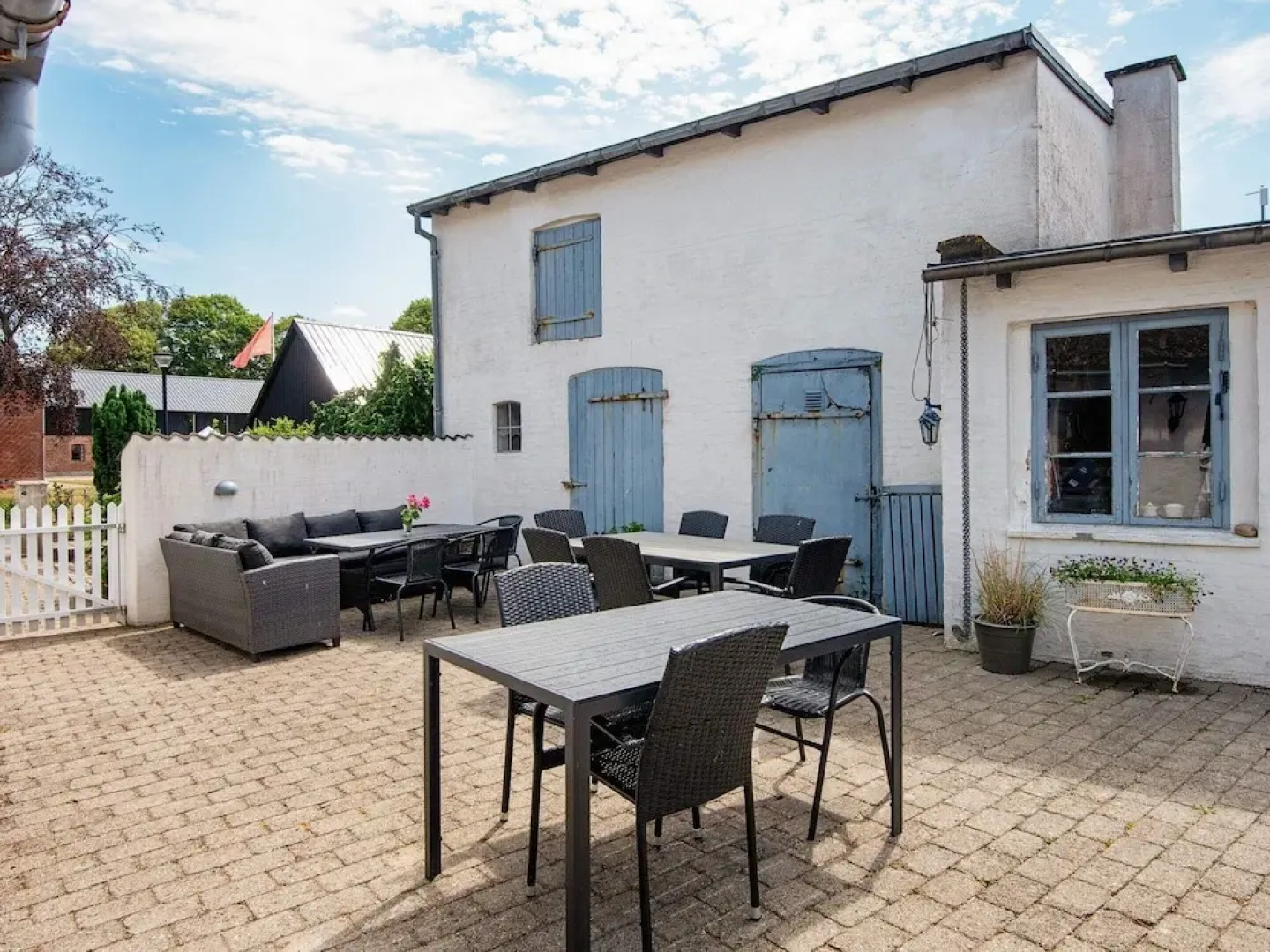 8 Person Holiday Home in Hojer