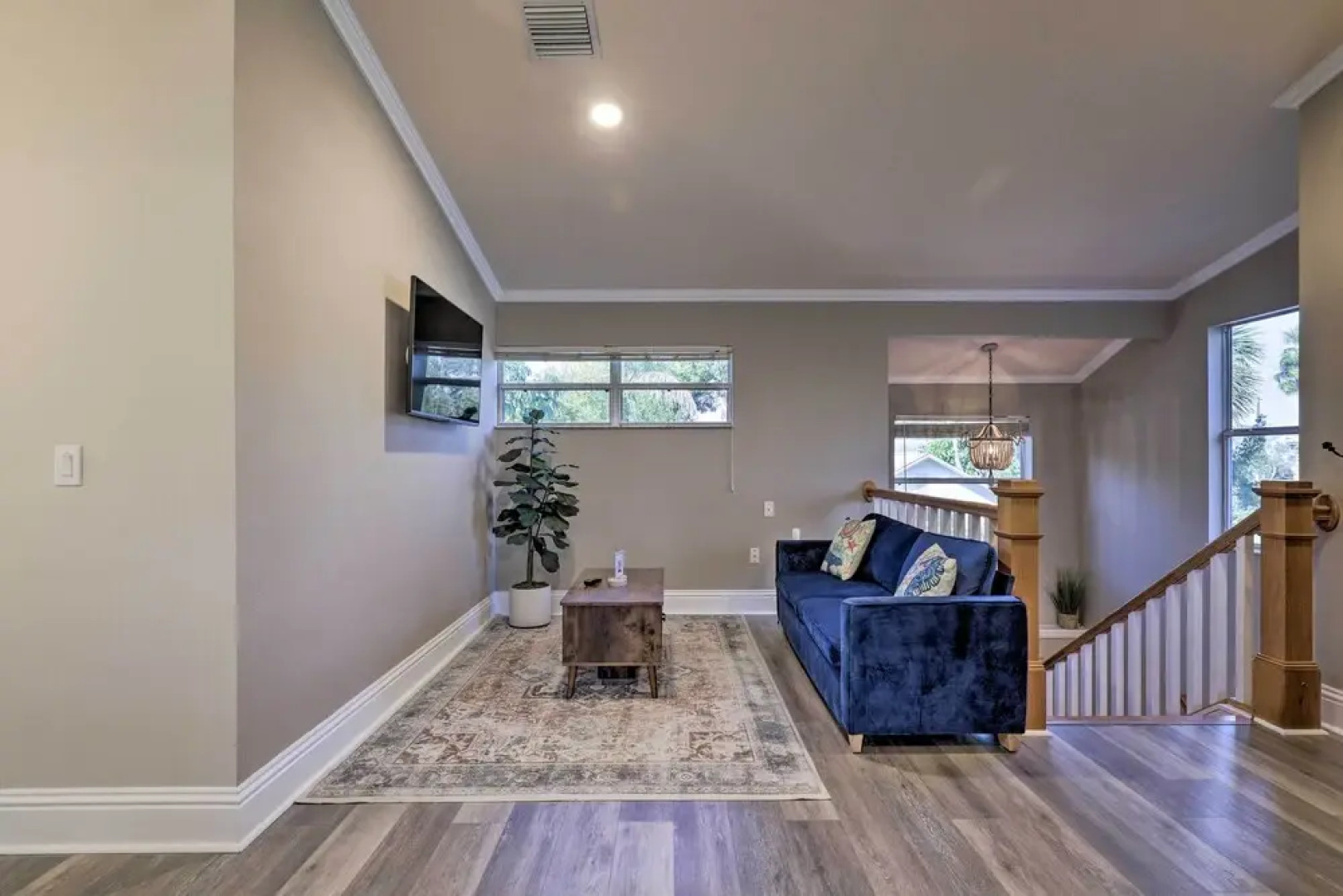 Charming Port Richey Retreat w/ Shared Dock