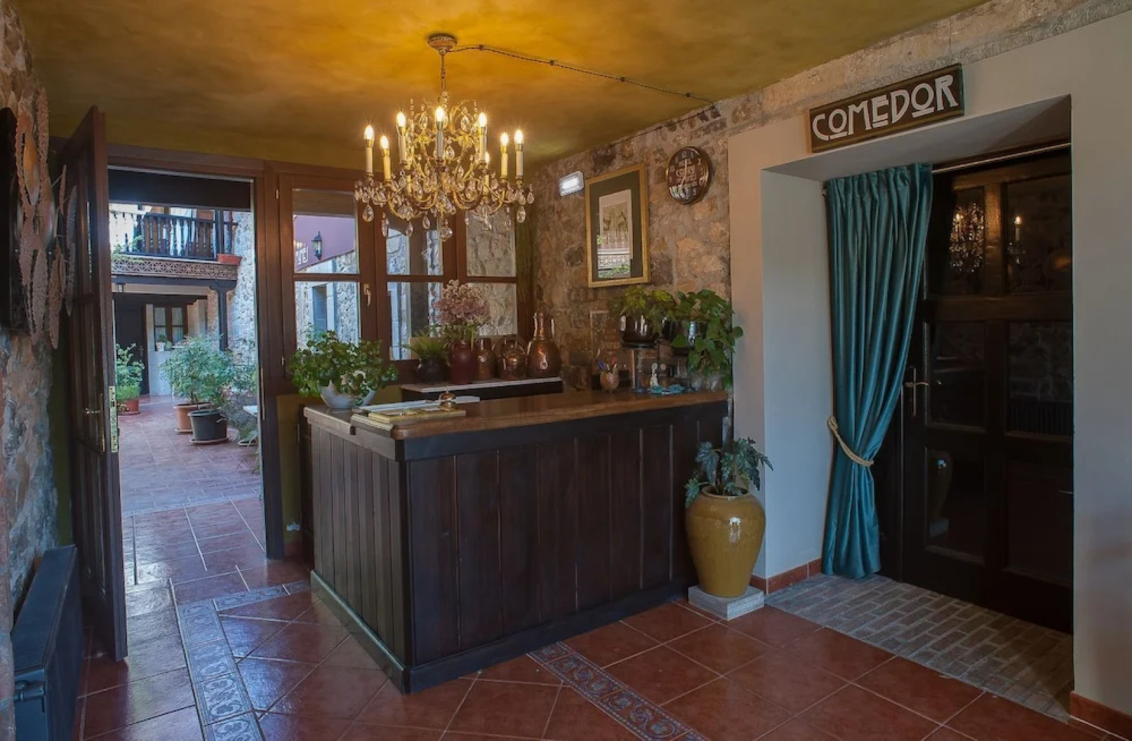 Hotel Corru San Pumés