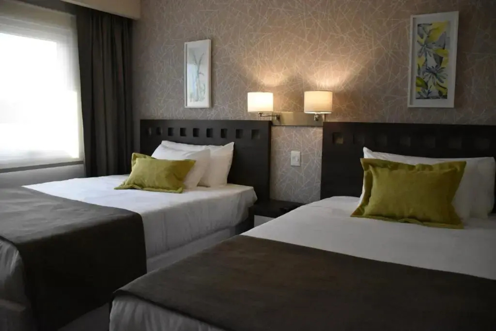 Days Inn by Wyndham Zarate