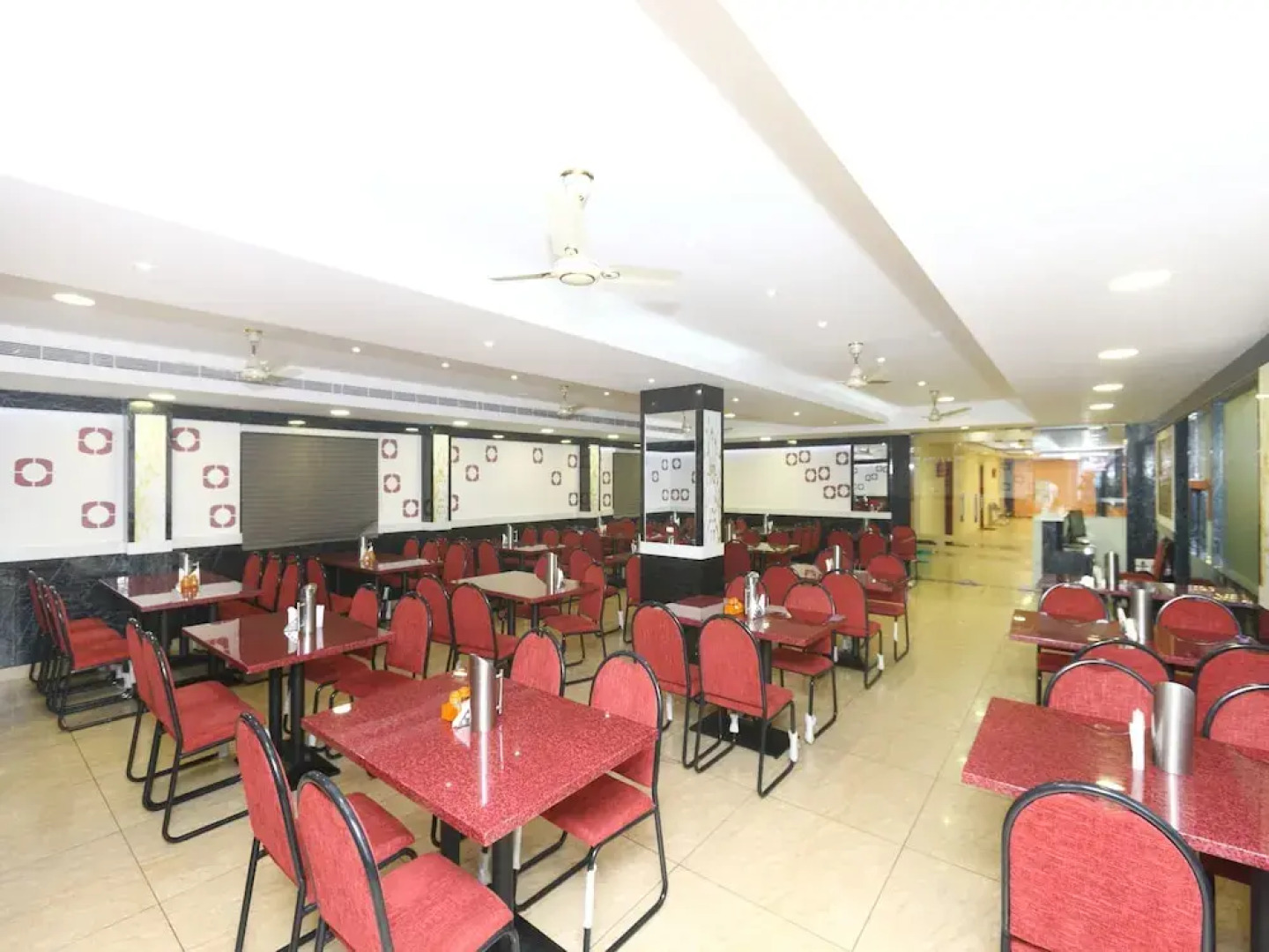 Rahmath Residency by OYO Rooms