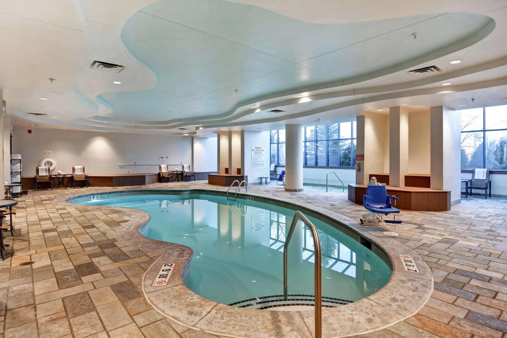Embassy Suites by Hilton Minneapolis Airport