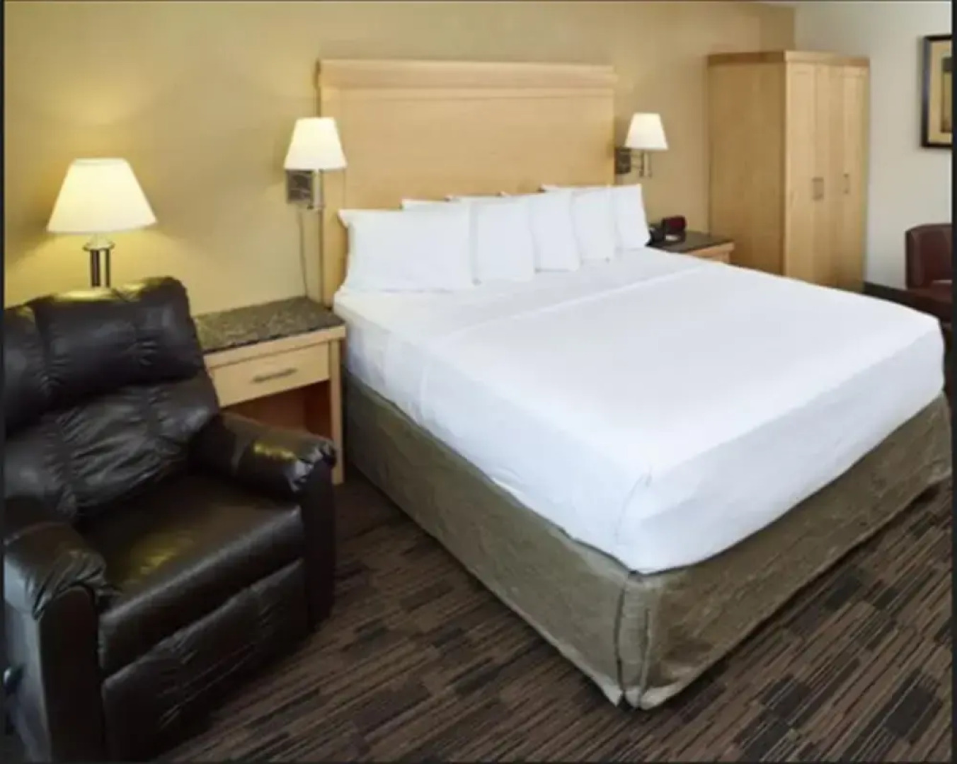 LivINN Hotel St Paul East / Maplewood