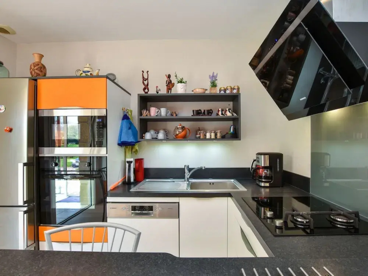 Modern House in Brittany Near the Pink Granite Coast