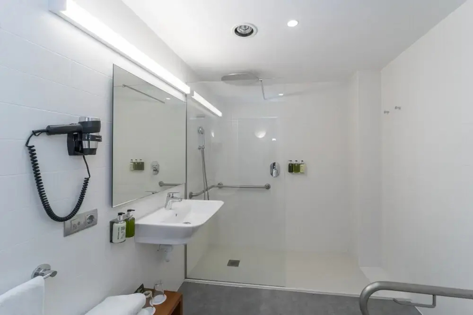 ARTIEM Urban Apartments