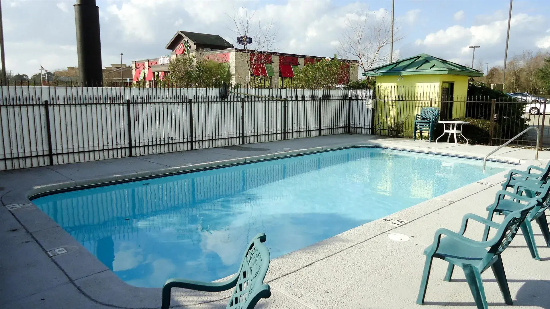 Motel 6 Denham Springs, LA