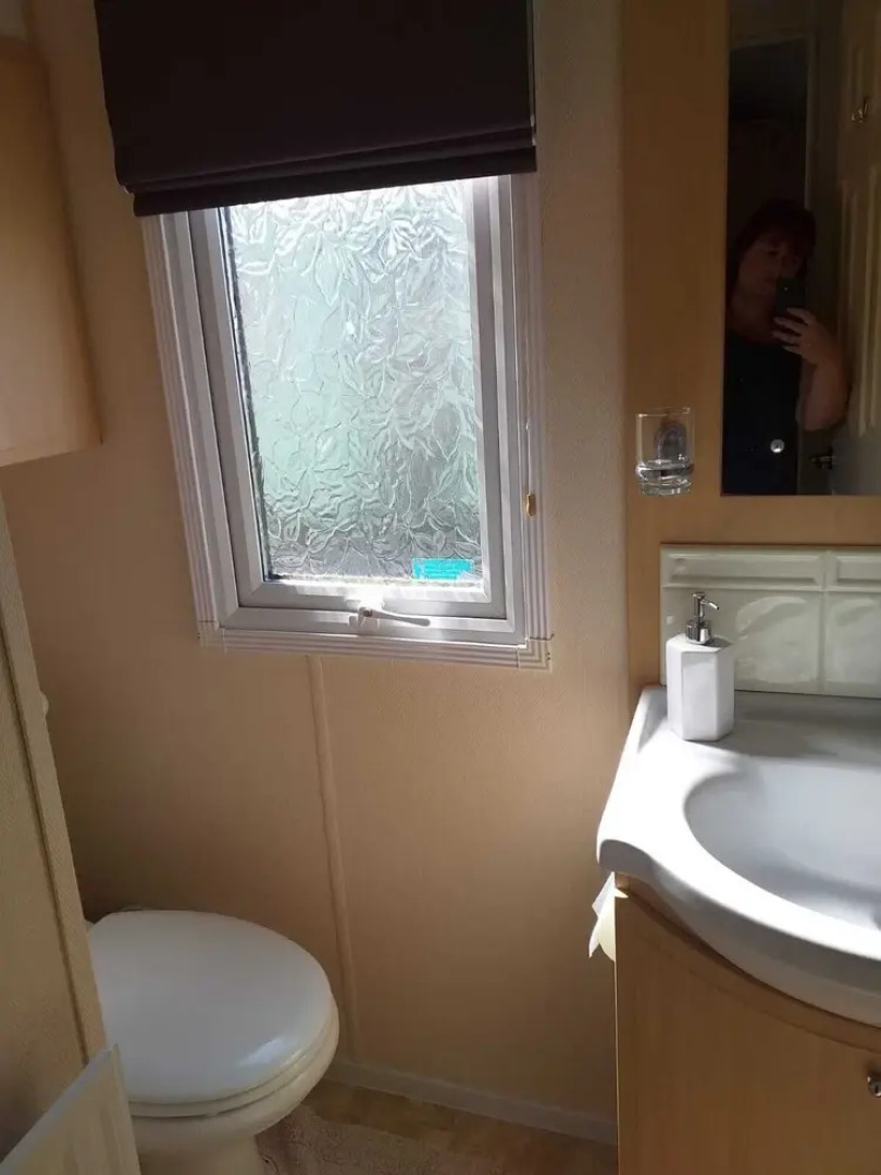 Captivating 2-bed 6 Berth Caravan in Ingoldmells