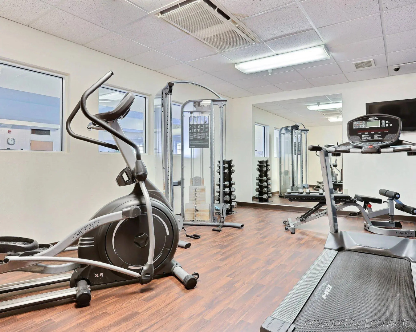 Comfort Suites Airport