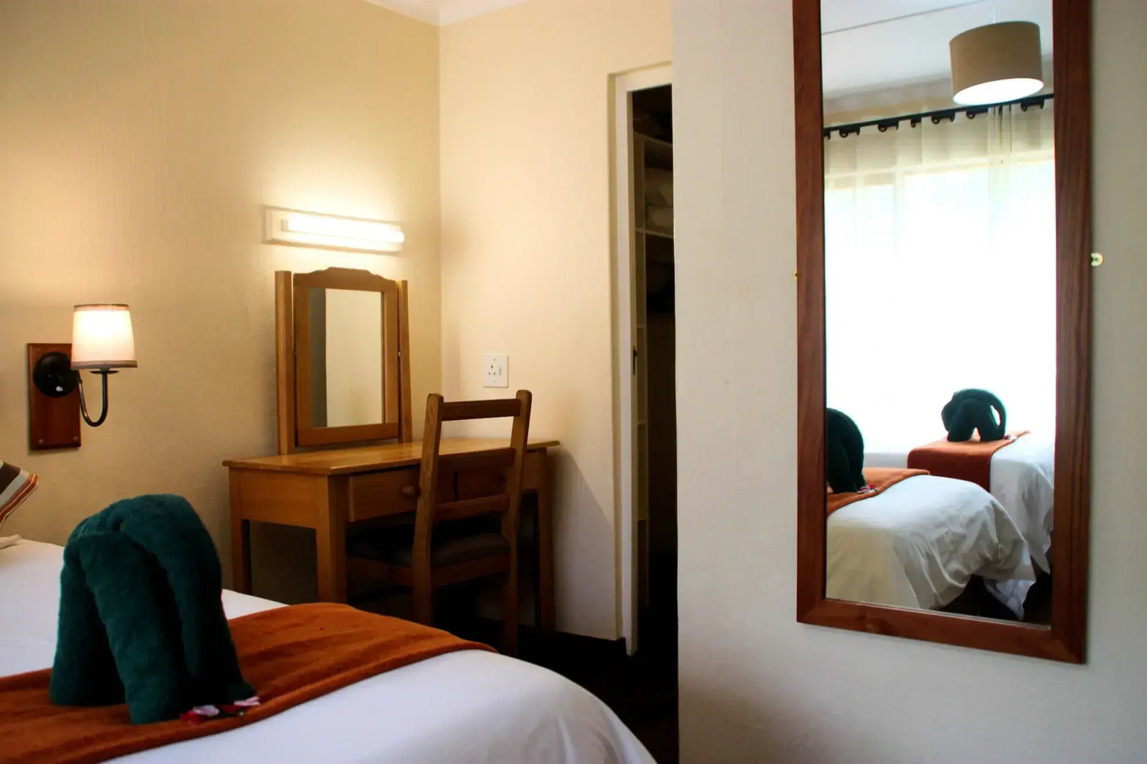 Riverbend Chalets
