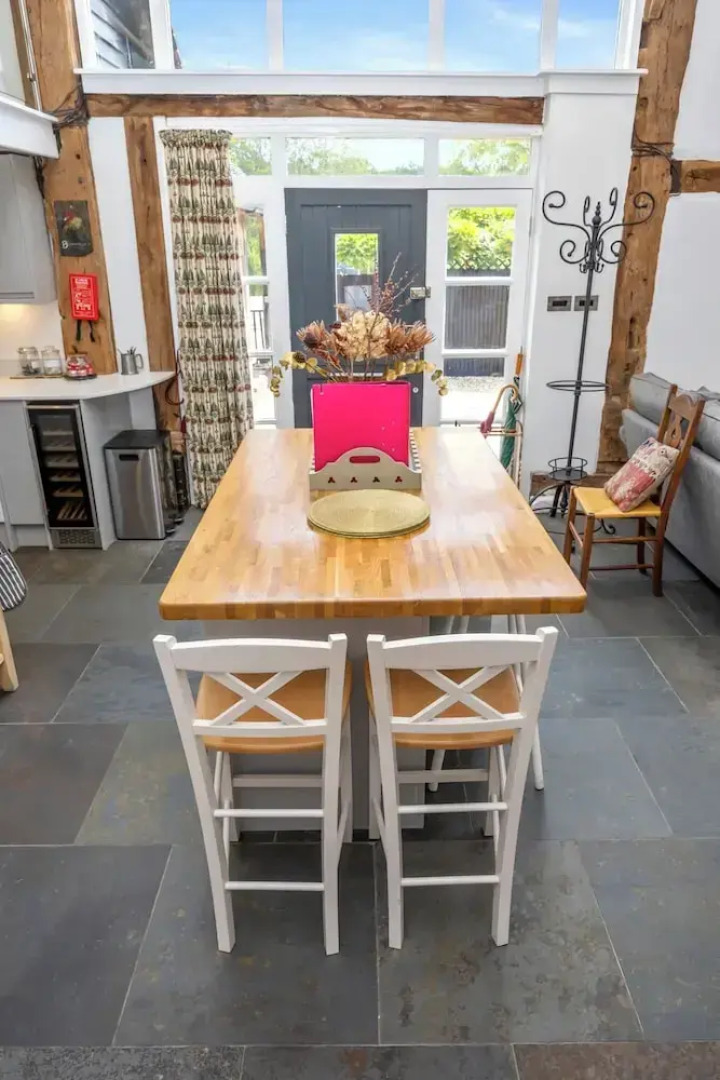 The Barn Stoaches Farm