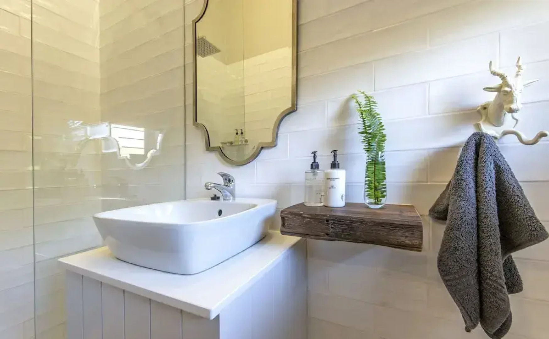 Driftwood - Kenton on Sea