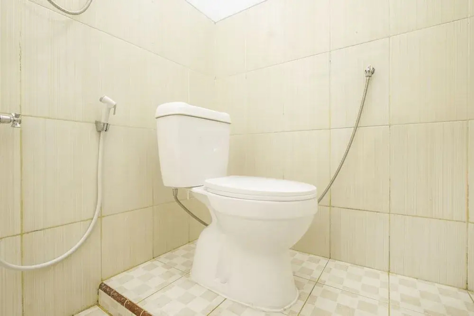 OYO 2121 Pondok Nazwa