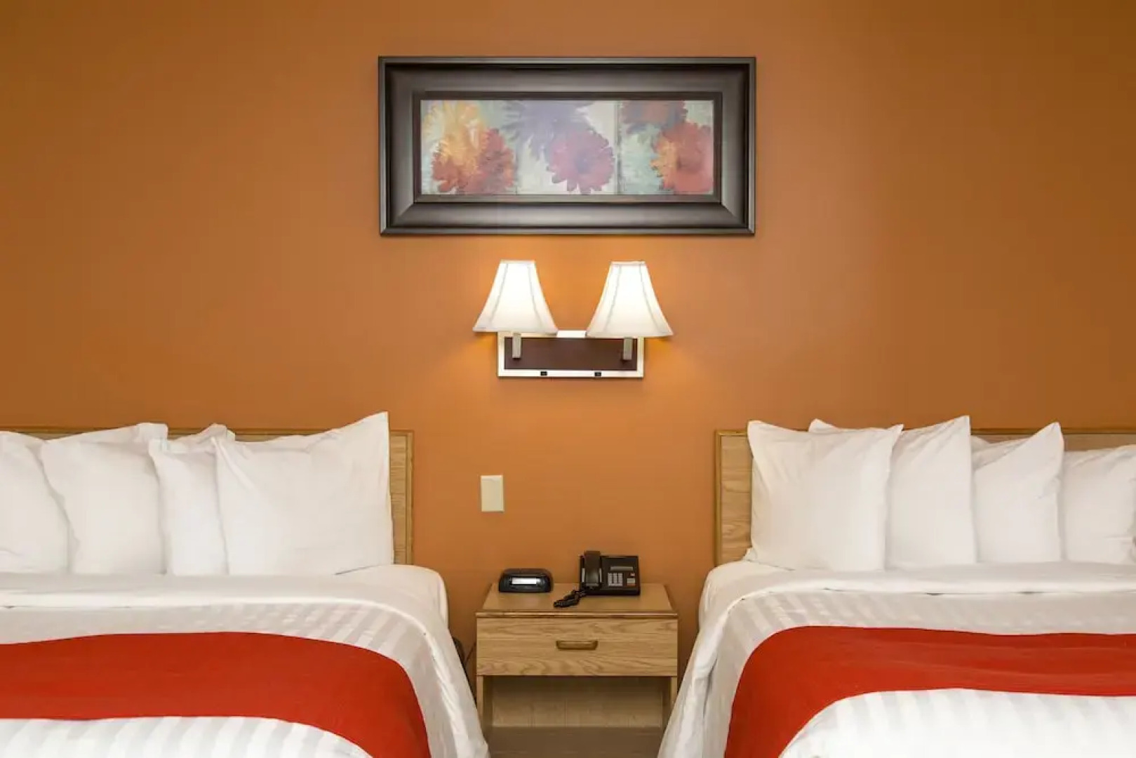 Hotel Robin Hood and Suites