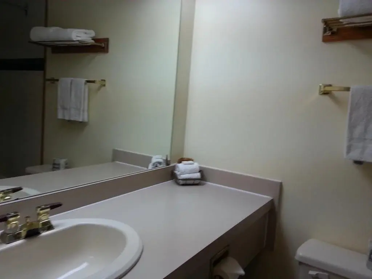 Granite Town Hotel
