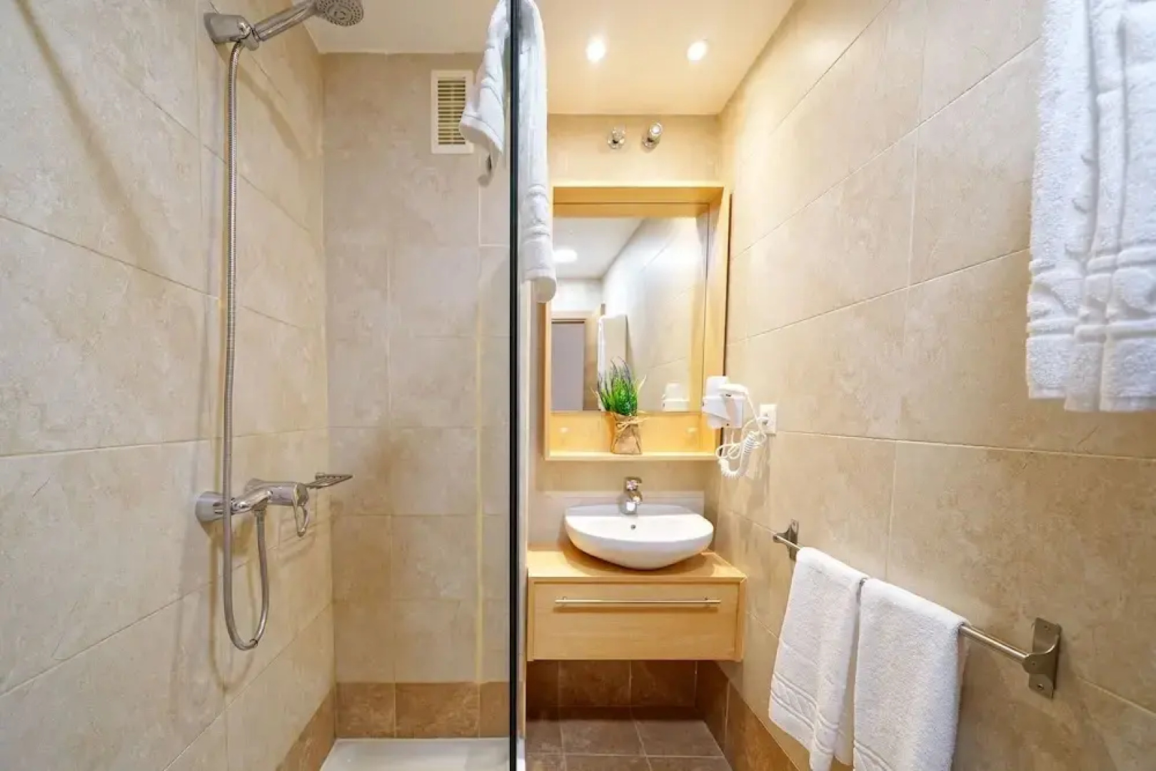 Apartamentos Maype Canteras