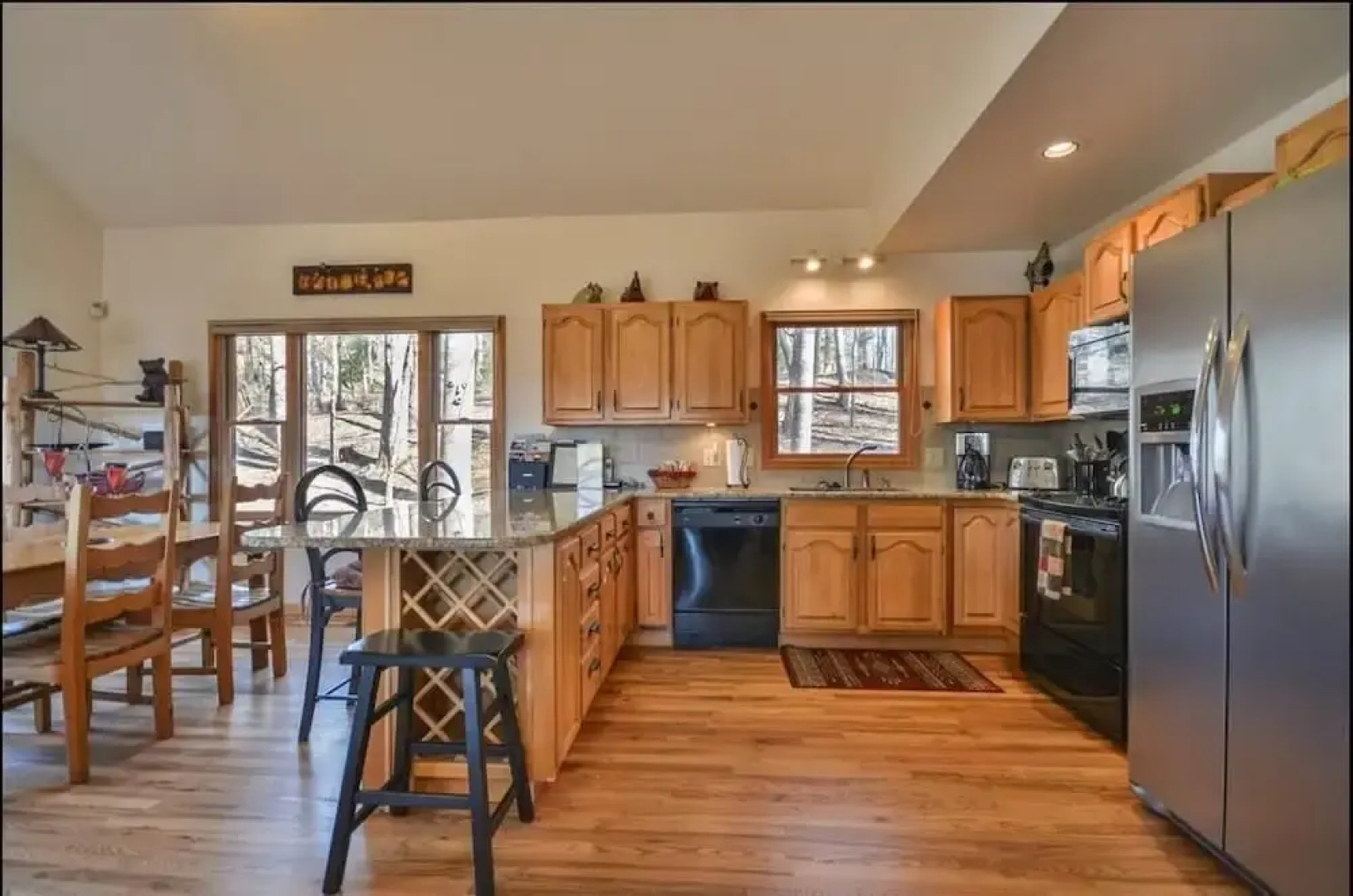 A Mountain Escapade 3 Bedroom Home