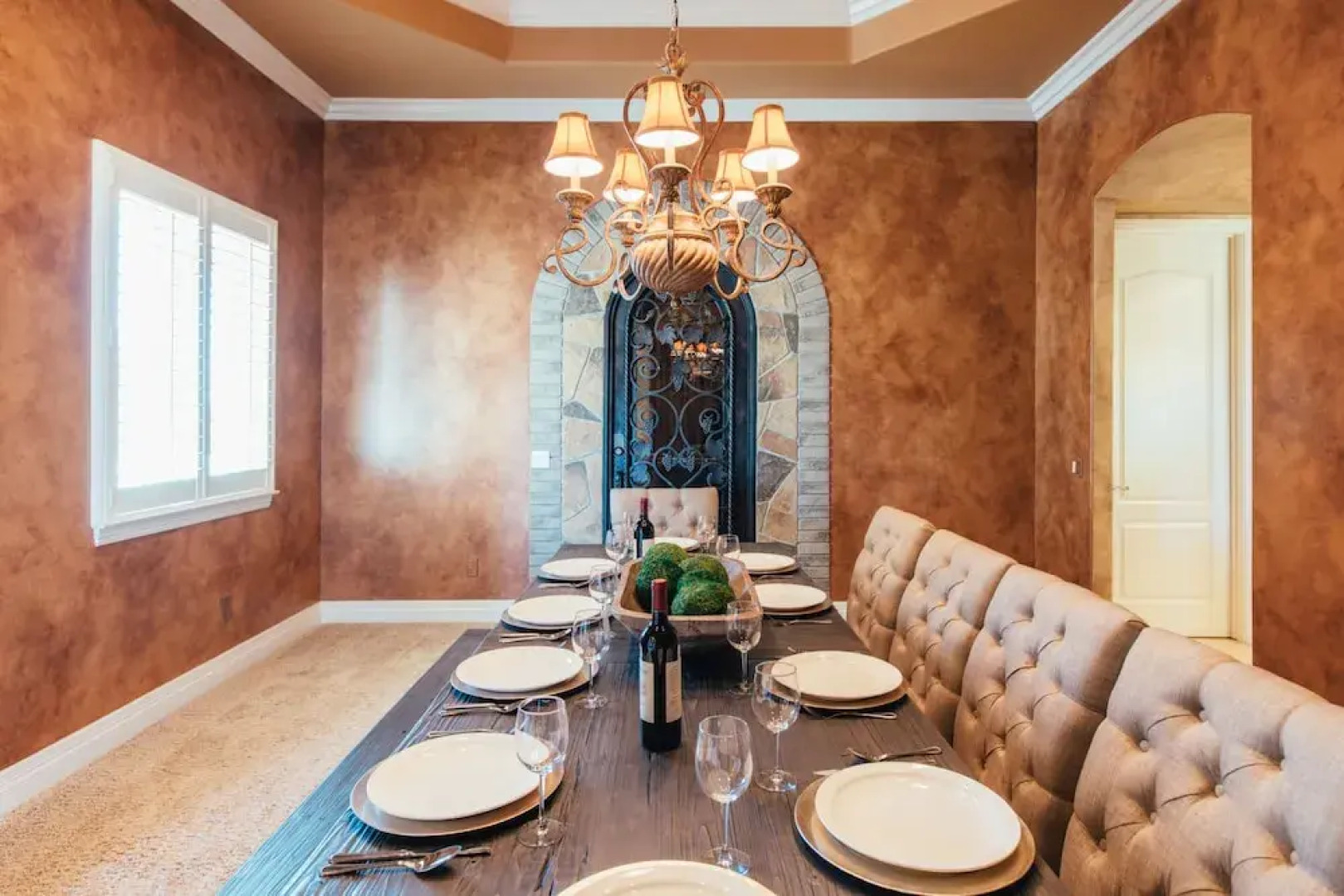 Twilight Vines by AvantStay | Sleeps 20! Wine Country Estate w/ Views