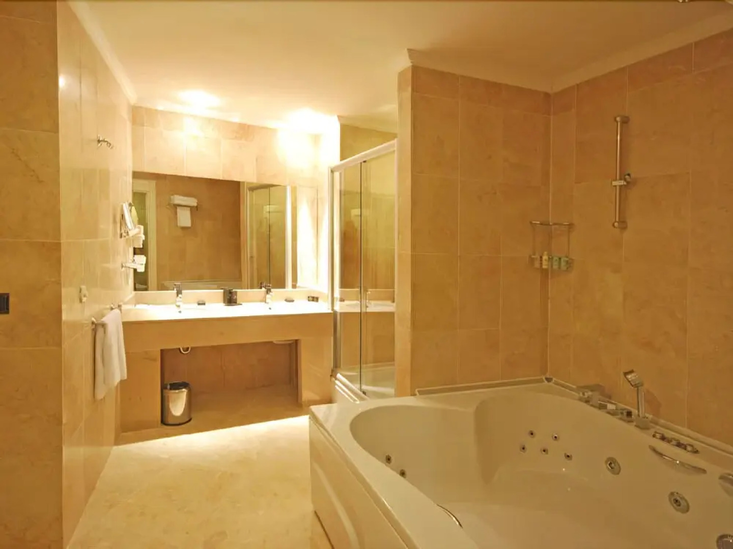 Silverside Hotel Corlu