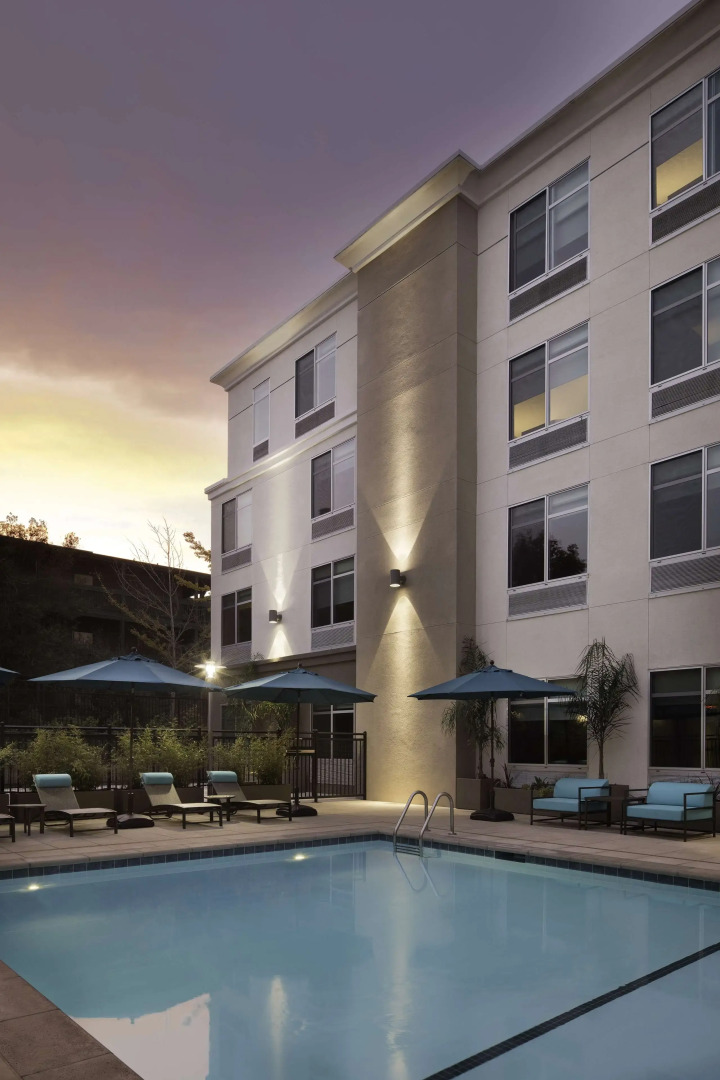 Hyatt Place Santa Cruz