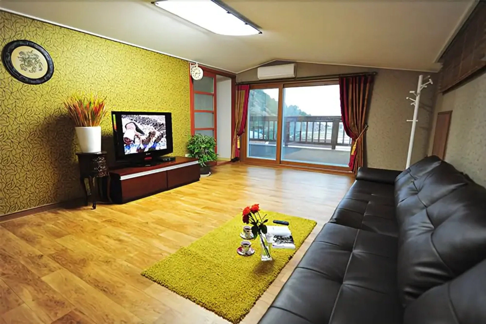 Yeongdeok Green Garden Pension