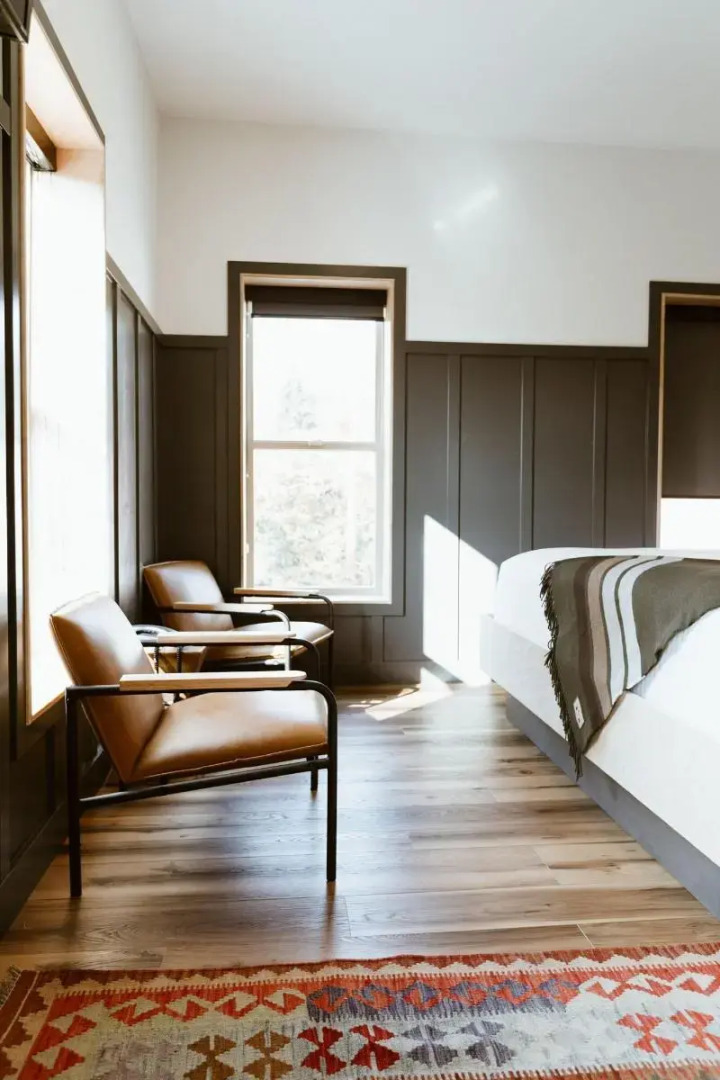 The Flying Steamshovel Inn