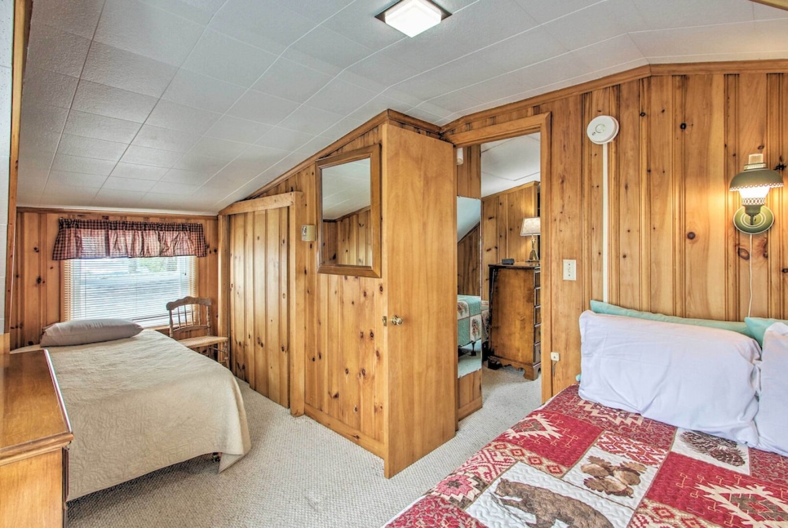 Sebago Lake Cottage w/ Patio + Beach Access!