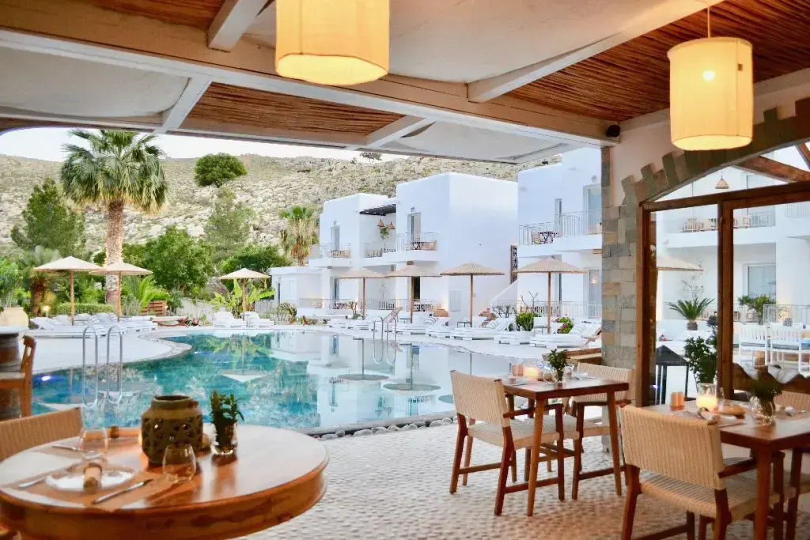 Caesars Gardens Hotel & Spa