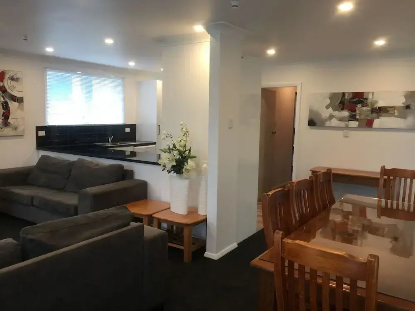 3 & 4 Bedroom Houses in Seaview Crescent